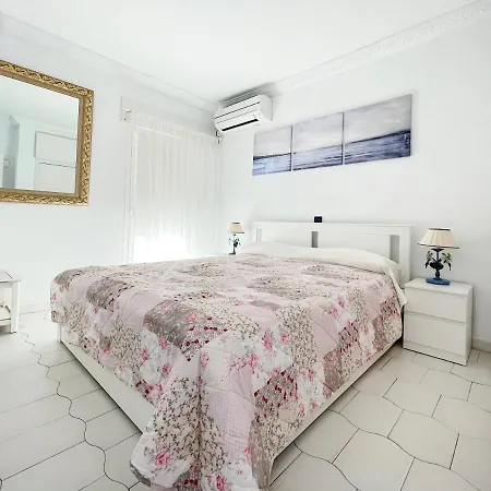 Apartamento Beautiful With Sea Views, Benal